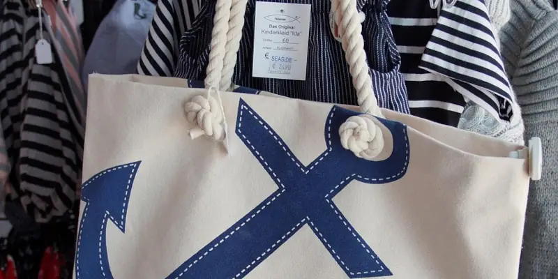 Finished Sewing My Fifth Bag; Thinking About the Functionality of Appearance