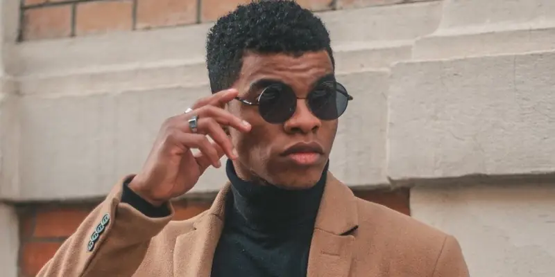 How Rational Thinking Resolves the Desire for Approval